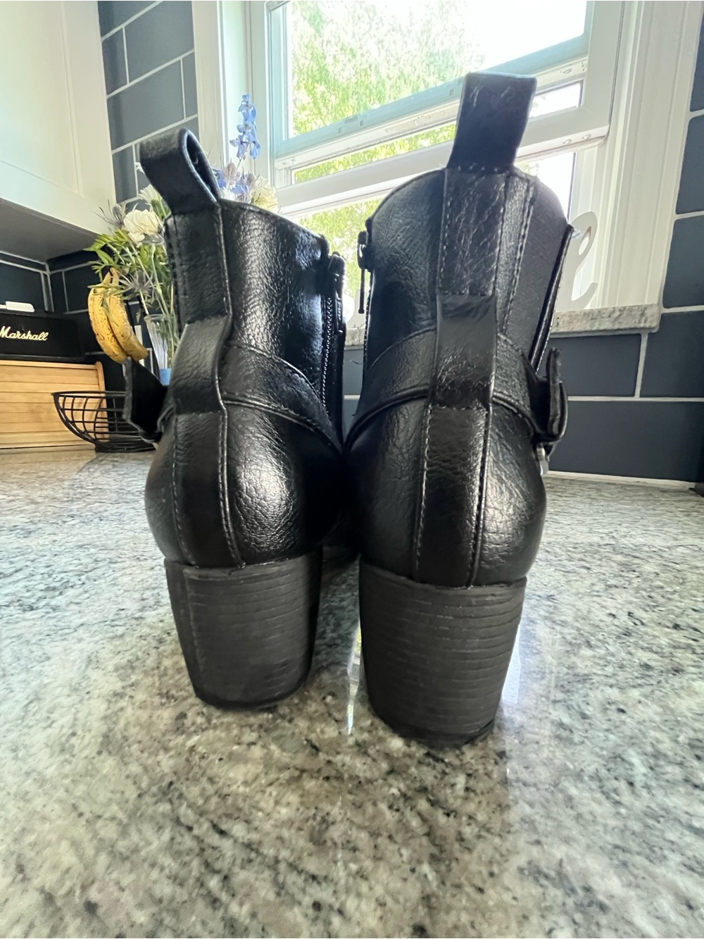 Croft & Barrow Ankle Boots 
Size 6 1/2 M
Color Black - Picture 2 of 6